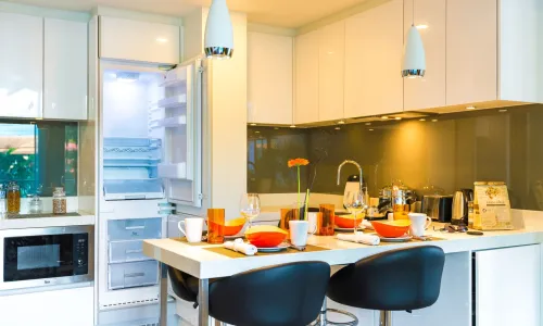 Превосходные апартаменты с 2 спальнями и с видом на город в проекте Оушен Стоун, на пляже Бангтао/Лагуна