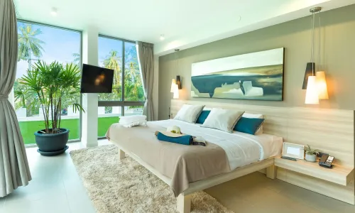 Превосходные апартаменты с 2 спальнями и с видом на город в проекте Оушен Стоун, на пляже Бангтао/Лагуна