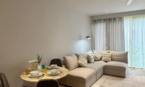 Сногсшибательные апартаменты с 1 спальней и с видом на сад, не далеко от моря в проекте Лагуна Бичсайд, на пляже Бангтао/Лагуна