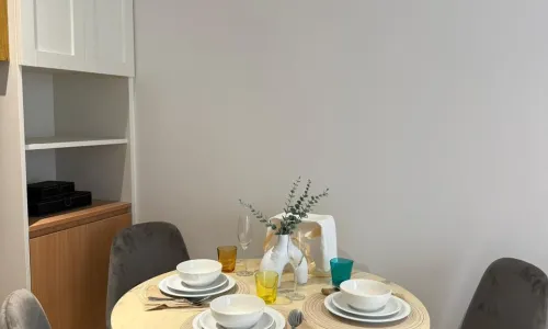 Сногсшибательные апартаменты с 1 спальней и с видом на сад, не далеко от моря в проекте Лагуна Бичсайд, на пляже Бангтао/Лагуна