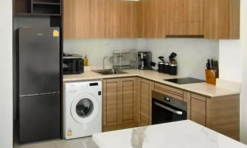 Роскошная вилла с 2 спальнями и с видом на бассейн в проекте Равай Виллас, на пляже Равай