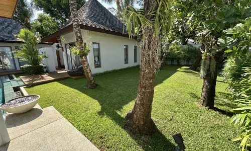 Вилла с 4 спальнями и с видом на бассейн в проекте Анчан Гранд Резиденс, район Бангтао/Лагуна