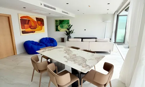 Апартаменты с 3 спальнями и с видом на море в проекте Блюпойнт Кондос, район Патонг 