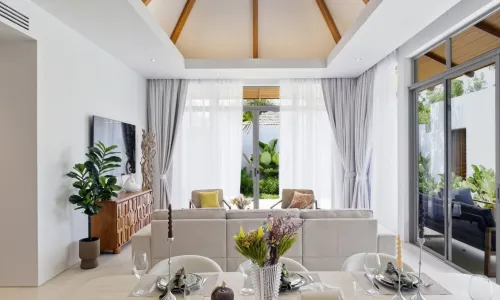 Вилла с 3 спальнями и с видом на бассейн в проекте Анчан Флора, район Бангтао/Лагуна