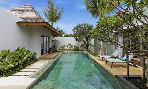 Вилла с 3 спальнями и с видом на бассейн в проекте Анчан Флора, район Бангтао/Лагуна