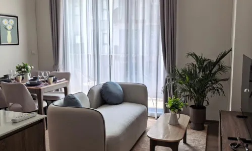 Апартаменты с 2 спальнями и с видом на бассейн в проекте Канвас, район Бангтао/Лагуна