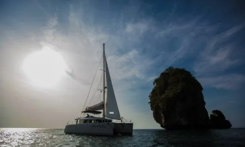 Lagoon 450 Sailing Catamaran — 3