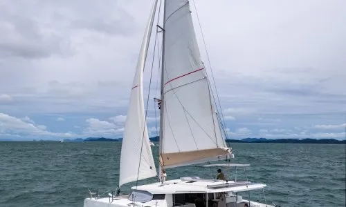 Astrea 42 Sailing Catamaran — 3