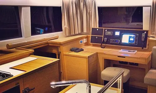 Lagoon 450 Sailing Catamaran — 6
