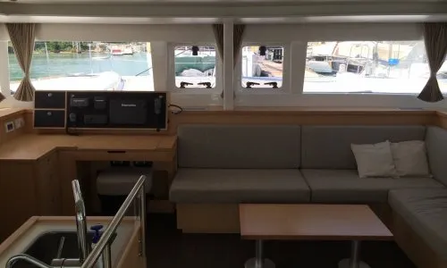 Lagoon 450 Sailing Catamaran — 12