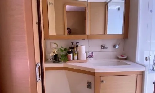 Lagoon 450 Sailing Catamaran — 14