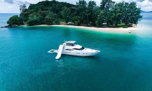 Моторная яхта Princess Oceana 65ft — 1