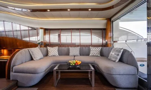 Моторная яхта Princess Oceana 65ft — 8