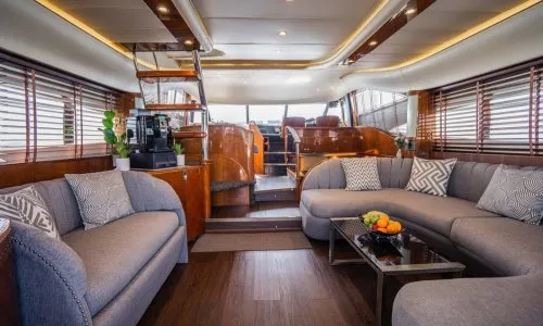 Моторная яхта Princess Oceana 65ft — 10