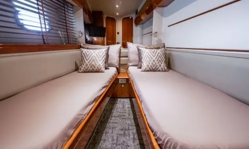 Моторная яхта Princess Oceana 65ft — 19