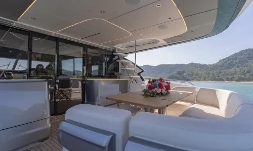 Princess S72 Motor Yacht — 10