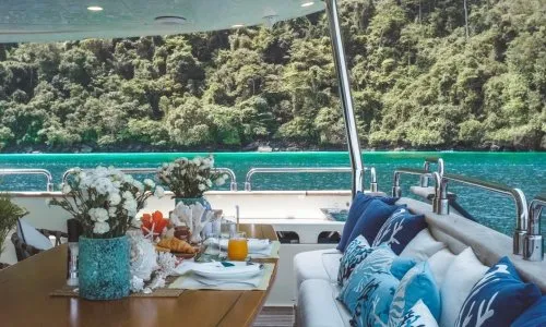 Astondoa 102ft motor yacht — 12