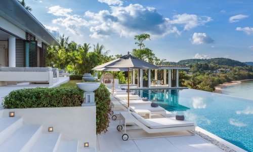 Villa Ocean's 11 — Luxurious 6-Bedroom Oceanfront Sanctuary on First Beachfront Line