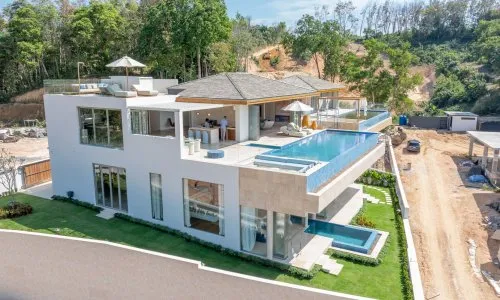 4-Bedroom Villa, with sea view, on Layan beach