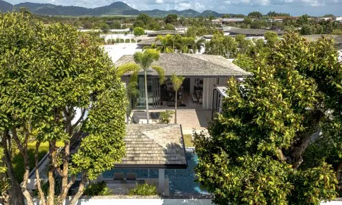 4-Bedroom Villa, with pool view, on Bangtao/Laguna beach