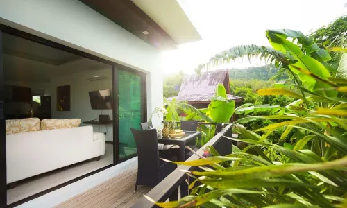 Восхитительная вилла с 2 спальнями и с видом на бассейн, на пляже Найхарн