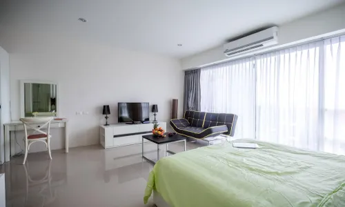 Великолепные апартаменты с 1 спальней и с видом на бассейн в проекте Карон Чик, на пляже Карон