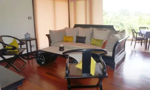 Великолепные апартаменты с 3 спальнями и с видом на сад, не далеко от моря в проекте Чом Таван, на пляже Бангтао/Лагуна