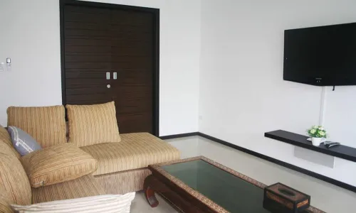 Комфортабельная вилла с 3 спальнями и с видом на бассейн в проекте Оксиджен, на пляже Найхарн