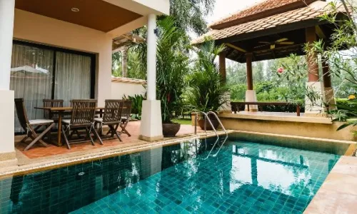 Сногсшибательная вилла с 3 спальнями и с видом на бассейн в проекте Лагуна  Фэйрвейс, на пляже Бангтао/Лагуна