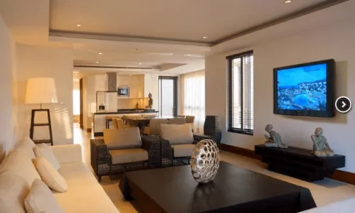 Удобный пентхауз с 3 спальнями и с видом на море в проекте Перл оф Найтон, на пляже Найтон