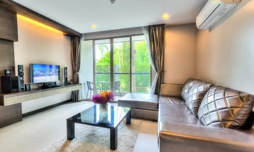 Модные апартаменты с 2 спальнями и с видом на город в проекте Реджент Бангтао, на пляже Бангтао/Лагуна