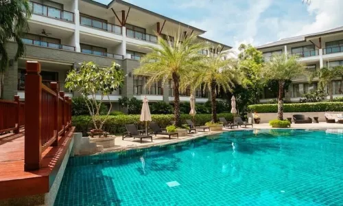 Роскошные апартаменты с 2 спальнями и с видом на бассейн, не далеко от моря в проекте Перл оф Найтон, на пляже Найтон