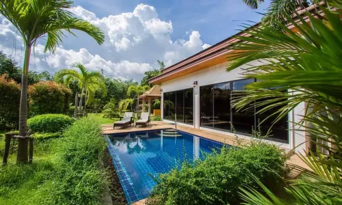 Великолепная вилла с 1 спальней и с видом на бассейн, на пляже Чалонг