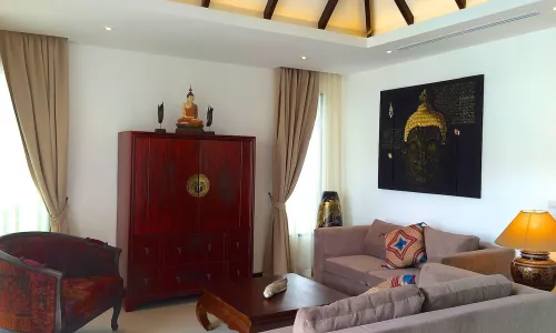 Комфортабельная вилла с 2 спальнями и с видом на бассейн, на пляже Бангтао/Лагуна