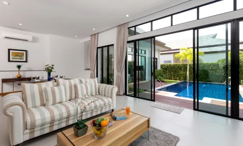 Роскошная вилла с 3 спальнями и с видом на бассейн в проекте Танод Эстэйт, на пляже Бангтао/Лагуна