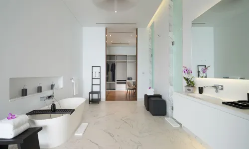 Великолепные апартаменты с 4 спальнями и с видом на море в проекте Малайвана, на пляже Найтон