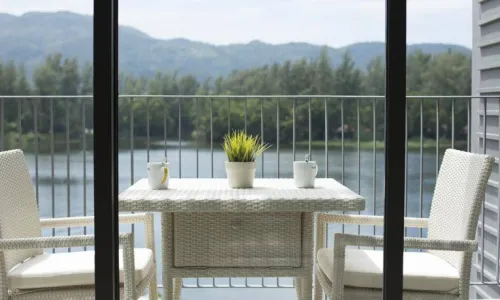 Превосходные апартаменты с 1 спальней и с видом на озеро в проекте Кассия, на пляже Бангтао/Лагуна