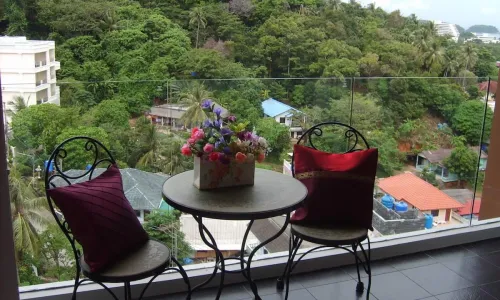 Сказочные апартаменты студия и с видом на бассейн в проекте Карон Чик, на пляже Карон