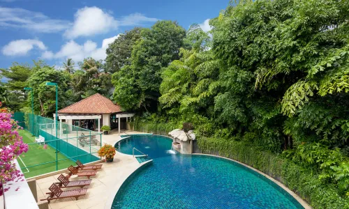 Шикарная вилла с 6 спальнями и с видом на бассейн в проекте Катаманда, на пляже Ката