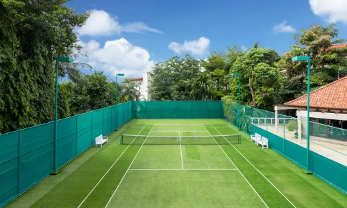 Шикарная вилла с 6 спальнями и с видом на бассейн в проекте Катаманда, на пляже Ката