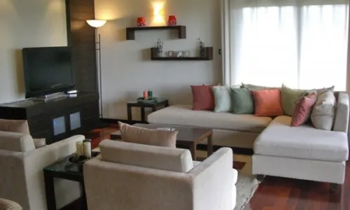 Роскошные апартаменты с 3 спальнями и с видом на сад, не далеко от моря в проекте Чом Таван, на пляже Бангтао/Лагуна