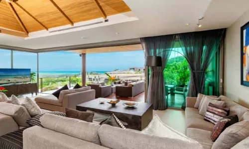 Сказочная вилла премиум класса с 7 спальнями и с видом на море в проекте Ля Колин, на пляже Лаян 