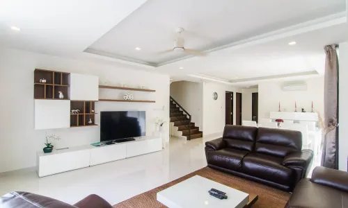 Великолепная вилла с 4 спальнями и с видом на сад в проекте Лагуна Парк, на пляже Бангтао/Лагуна