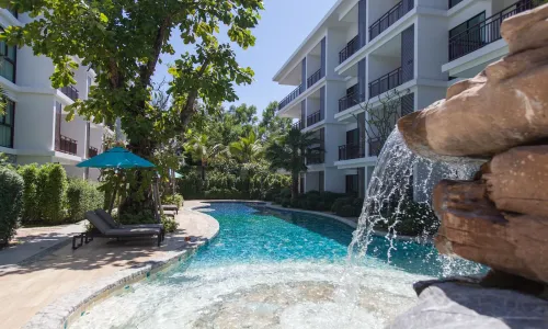 Сногсшибательные апартаменты с 1 спальней и с видом на бассейн, на пляже Найхарн