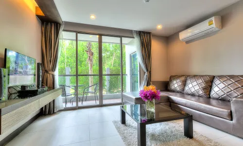 Модные апартаменты с 2 спальнями и с видом на город в проекте Реджент Бангтао, на пляже Бангтао/Лагуна