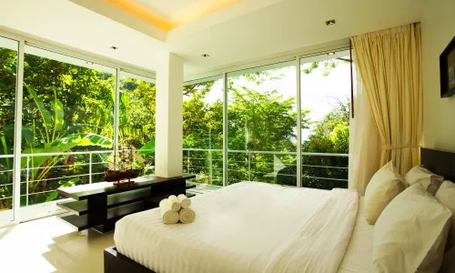 Роскошные апартаменты с 2 спальнями и с видом на горы в проекте Зе Tрис резиденс, на пляже Камала 