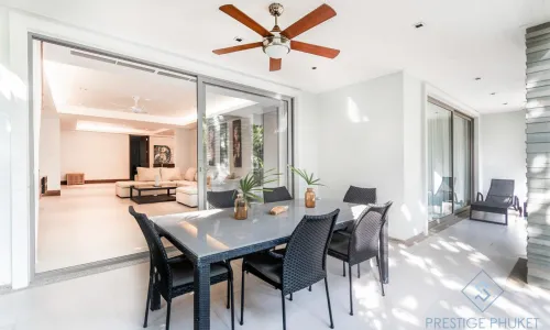 Сказочные апартаменты с 3 спальнями и с видом на бассейн, не далеко от моря в проекте Перл оф Найтон, на пляже Найтон