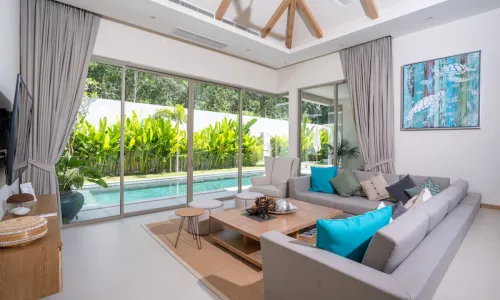 Прекрасная вилла с 3 спальнями и с видом на бассейн в проекте Тричада, на пляже Бангтао/Лагуна