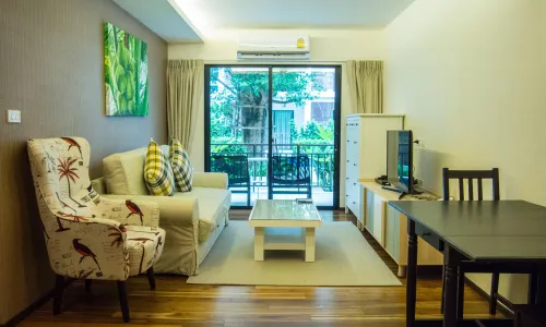 Потрясающие апартаменты с 1 спальней и с видом на бассейн, на пляже Найхарн