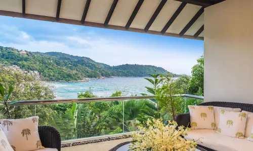 Прекрасная вилла премиум класса с 6 спальнями и с видом на море в проекте Катаманда, на пляже Ката